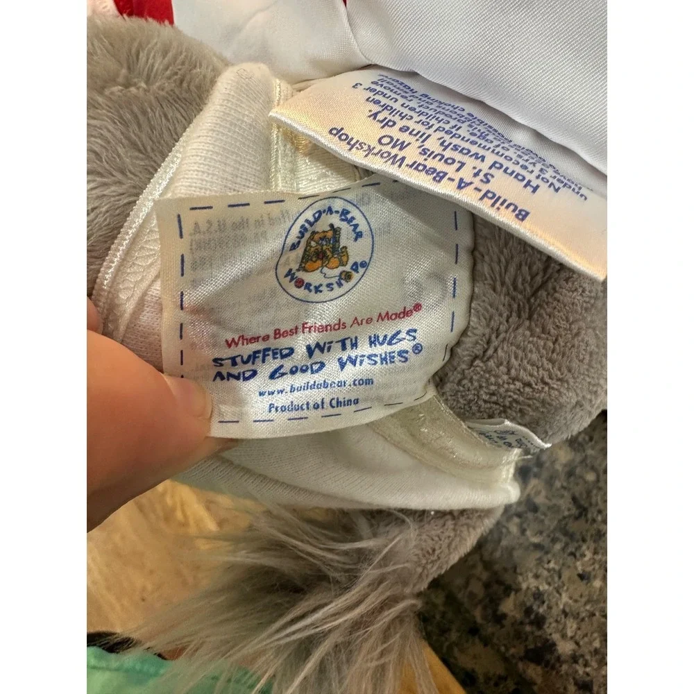 build a bear elephant with complete cheerleader‎ outfit with pom poms